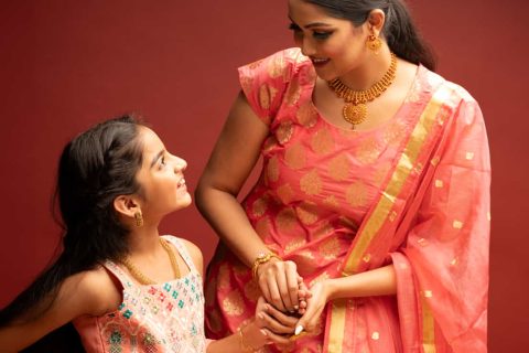 Celebrate the timeless love of mothers with Arakkal Gold and Diamonds